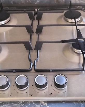 Nuovo piano cottura BEKO PractiClean Acciaio Inox