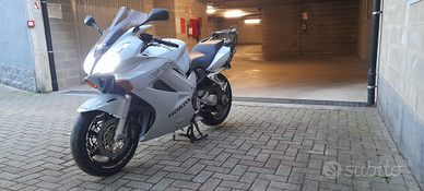 Honda VFR 800 V-tec