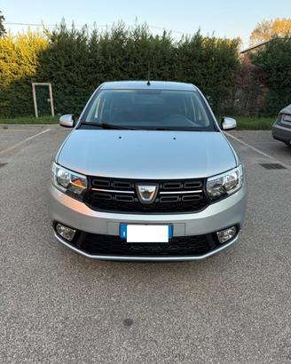 Dacia Sandero 1.0 - NEOPATENTATI - 12 MESI DI GARA