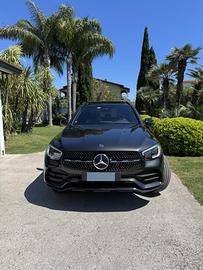 Mercedes-Benz GLC 300 d 4MATIC Premium AMG Line