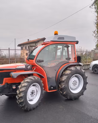 Antonio Carraro 8400