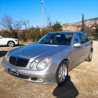 Mercedes-benz E 270 177CV - Da Vetrina