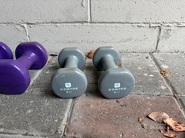 Pesi fitness da 2 e 3 kg