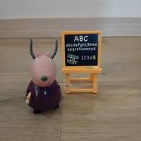 Scuola Peppa pig con personaggi