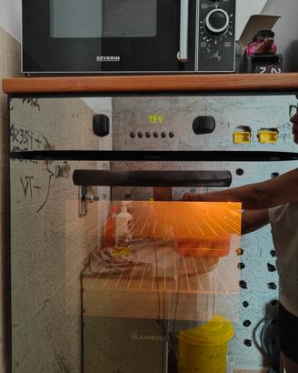 Forno Ariston da incasso 