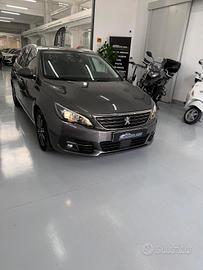 Peugeot 308 BlueHDi 130 S&S SW Allure