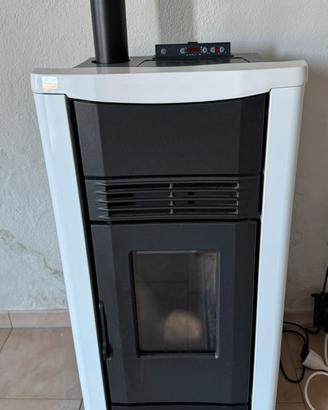 STUFA A PELLET EXTRAFLAME