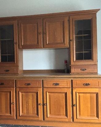 Credenza in legno in buono stato