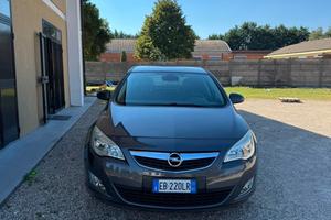 Opel Astra 1.4 100CV 5 porte Elective