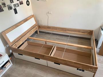 Struttura letto in legno 1 piazza e mezzo JYSK