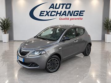 Lancia Ypsilon 1.0 FireFly 5 porte S&S Hybrid Silv