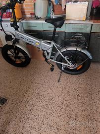 Bici elettrica ENGWE SR2 boost
