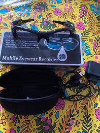 Occhiali da sole con fotocamera integrata