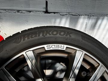 Gomme Auto con i cerchi in lega 225/45 R17 91W