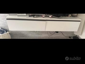 Mobile porta tv