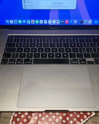 MacBookPro 16" i7 TOUCHBAR (MacBookPro16,1 - 2021)