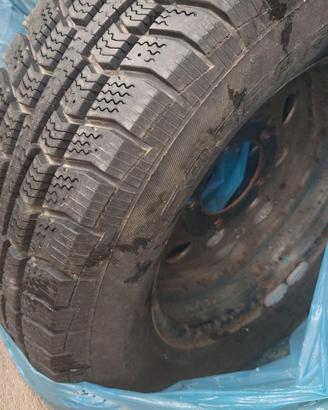 Treno gomme 205/70.R 15 Jimny e Terios