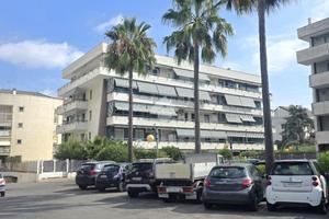 3 LOCALI A ALBENGA