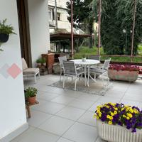 Villa bifamiliare Massarosa [UG487FOVRG]