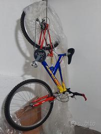 bicicletta  misura 26