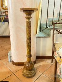 Collonna in marmo