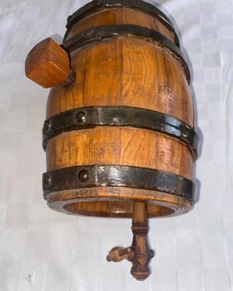 Botte di legno da arredamento