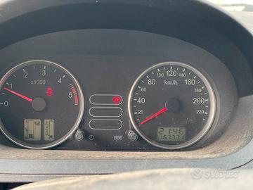 Auto ford fiesta 2004