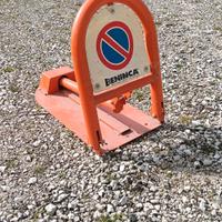 dissuasore parcheggio