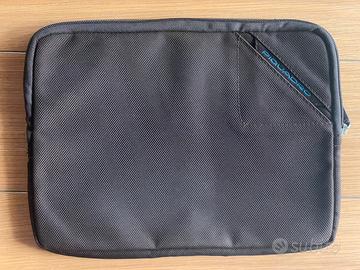 Custodia originale Piquadro in tessuto