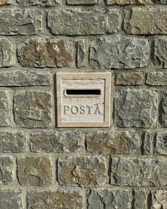 Buca posta in travertino per esterno casa villa