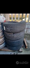 gomme 225/60R17  99v