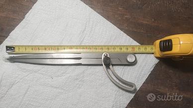 Compasso per tracciare ferro