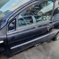 PEUGEOT 107 - PORTA ANTERIROE SINISTRO