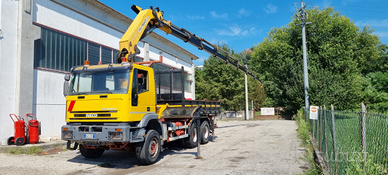 Iveco Eurotrakker 6x4 ribaltabile, gru, verricello