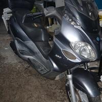 piaggio x9
