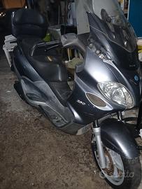 piaggio x9