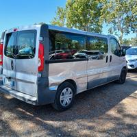 Opel Vivaro 29 2.5 CDTI PL-TN Combi Semivetrato