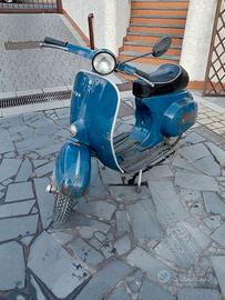Vespa 50 - 3 marce - faro tondo