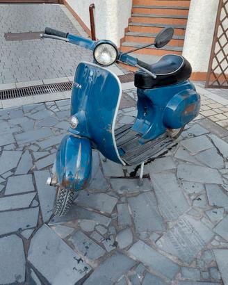 Vespa 50 - 3 marce - faro tondo