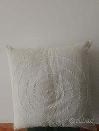 cuscino completo di federa 65 x 65