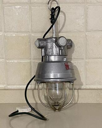 Lampada industriale