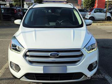 Ford Kuga 1.5 Tdci 120 CV (ok per neopatentati)