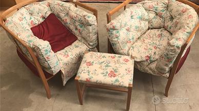 Poltroncine in legno tipo museo Fantoni Anni 60
