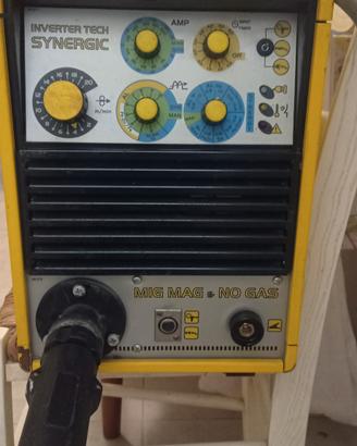 saldatrice a filo per alluminio o acciaio