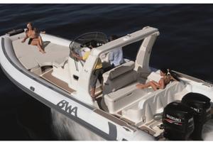 GOMMONE BWA  29  lung. 9,8 larg. 3,5