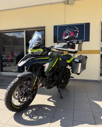 Benelli TRK 702 X