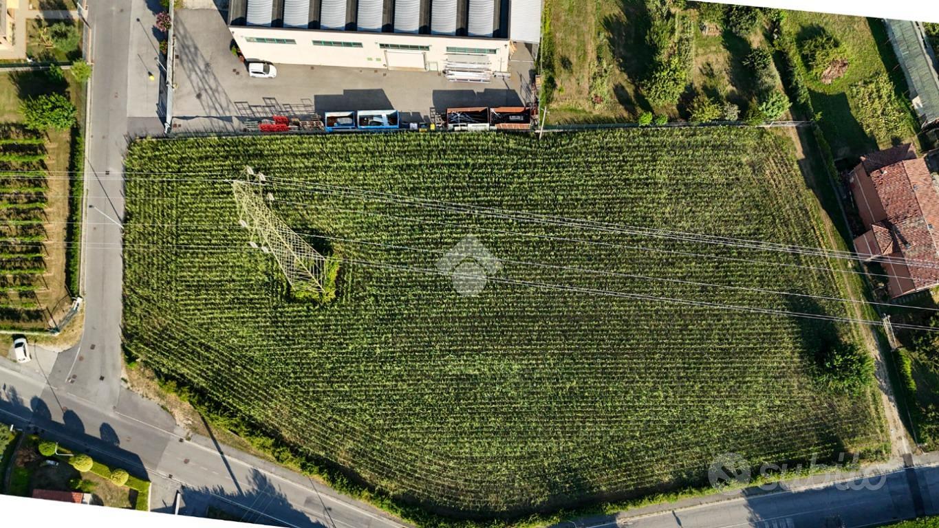 TERRENO A VILLANUOVA SUL CLISI - Vista 3
