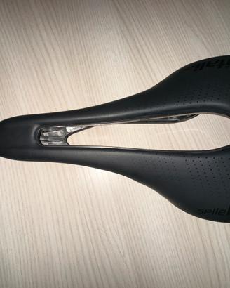 Sella  italia SLR carbonio