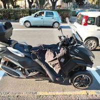 scooter Metropolis 400i allure del 5/ 2022