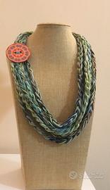 Collana in cotone uncinetto